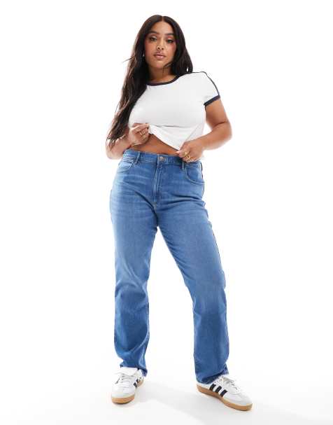 Wrangler Plus straight leg jean in mid blue - view 1