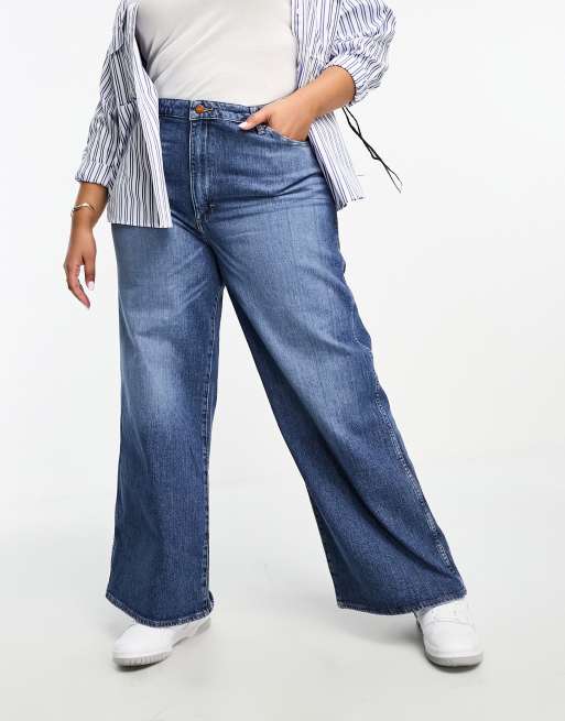 Wrangler Plus super wide leg jeans in blue dawn