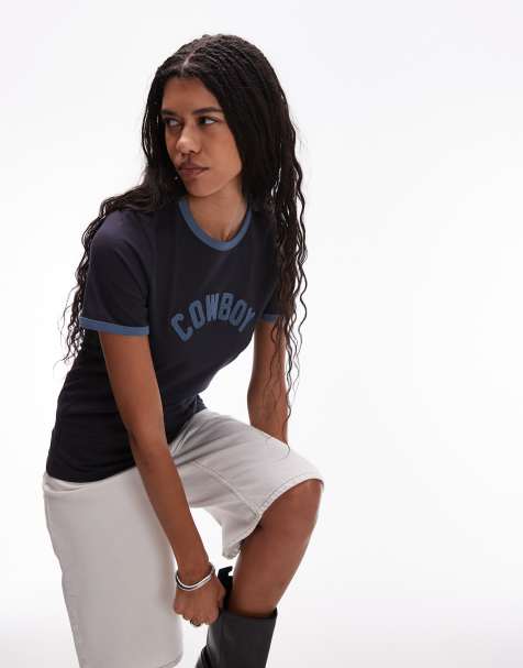 Wrangler – Ringer-T-Shirt in Marineblau mit „Cowboy"-Schriftzug - view 1