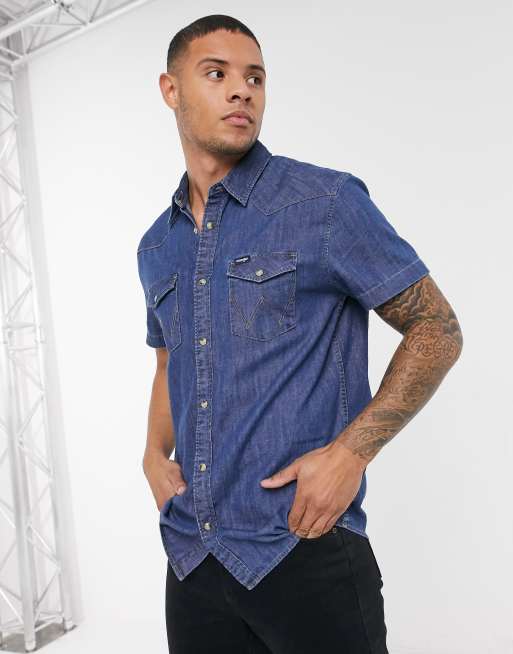 Wrangler short sleeve denim shirt in dark blue wash