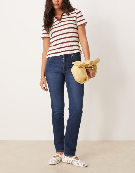 Wrangler skinny jeans in darkwash blue