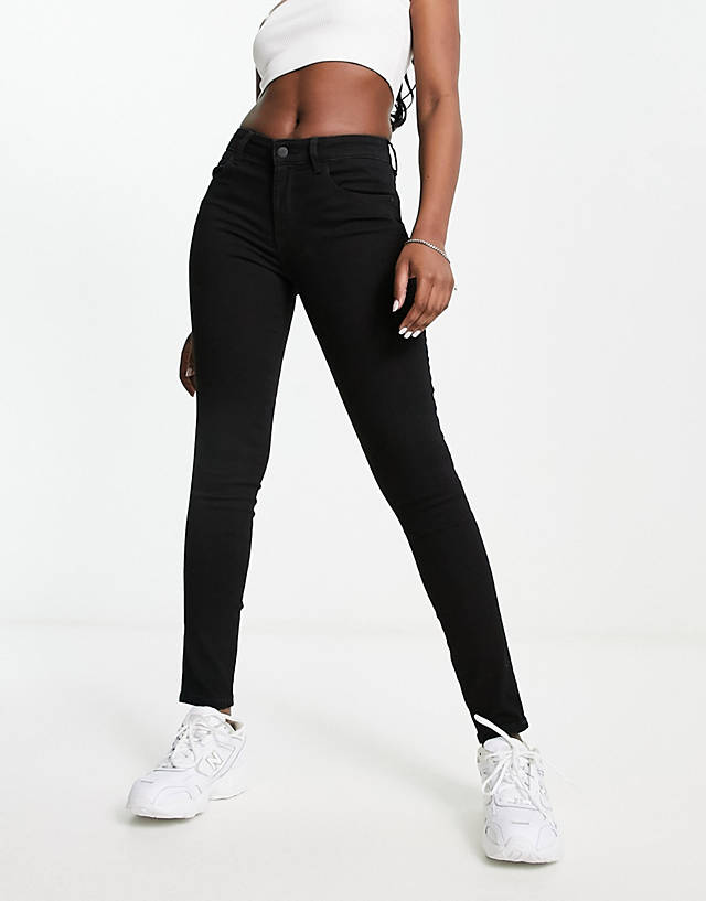 Wrangler - skinny jeans in perfect black