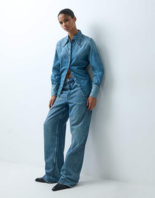 Wrangler skjorta med dramatisk krage i ljusblå denim, 2 av 4