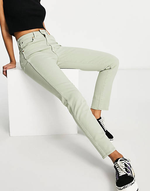  Wrangler slim straight leg jeans in sage green 