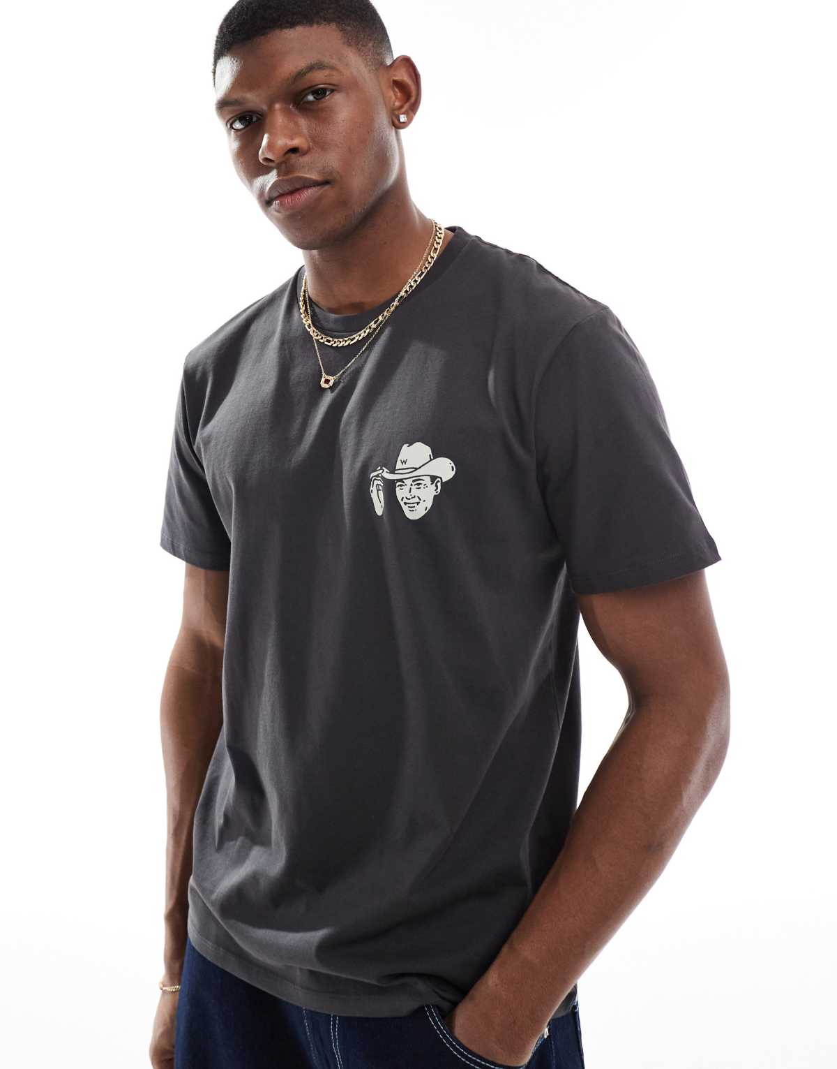 Wrangler small cowboy print t-shirt in washed black
