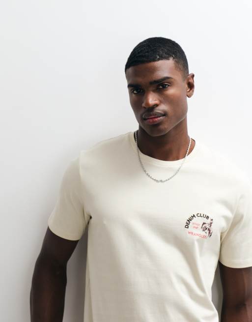 Wrangler – T-Shirt in Cremeweiß mit kleinem Grafikprint, 5 von 5