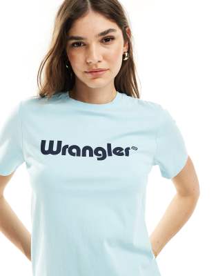 Wrangler - T-Shirt in Hellblau mit Logo vorne