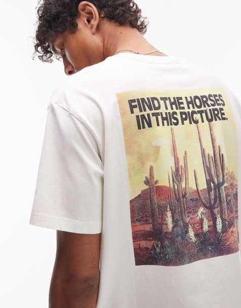 Wrangler - T-shirt met logo op de borst in gebroken wit - view 1