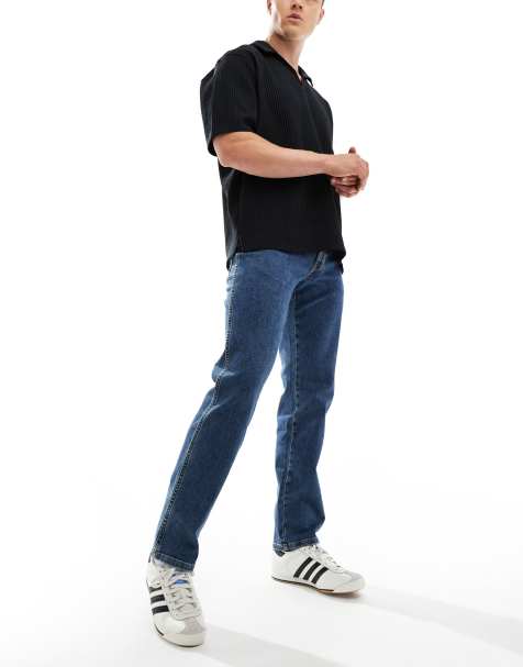 Wrangler Texas straight fit jeans in mid wash - view 1