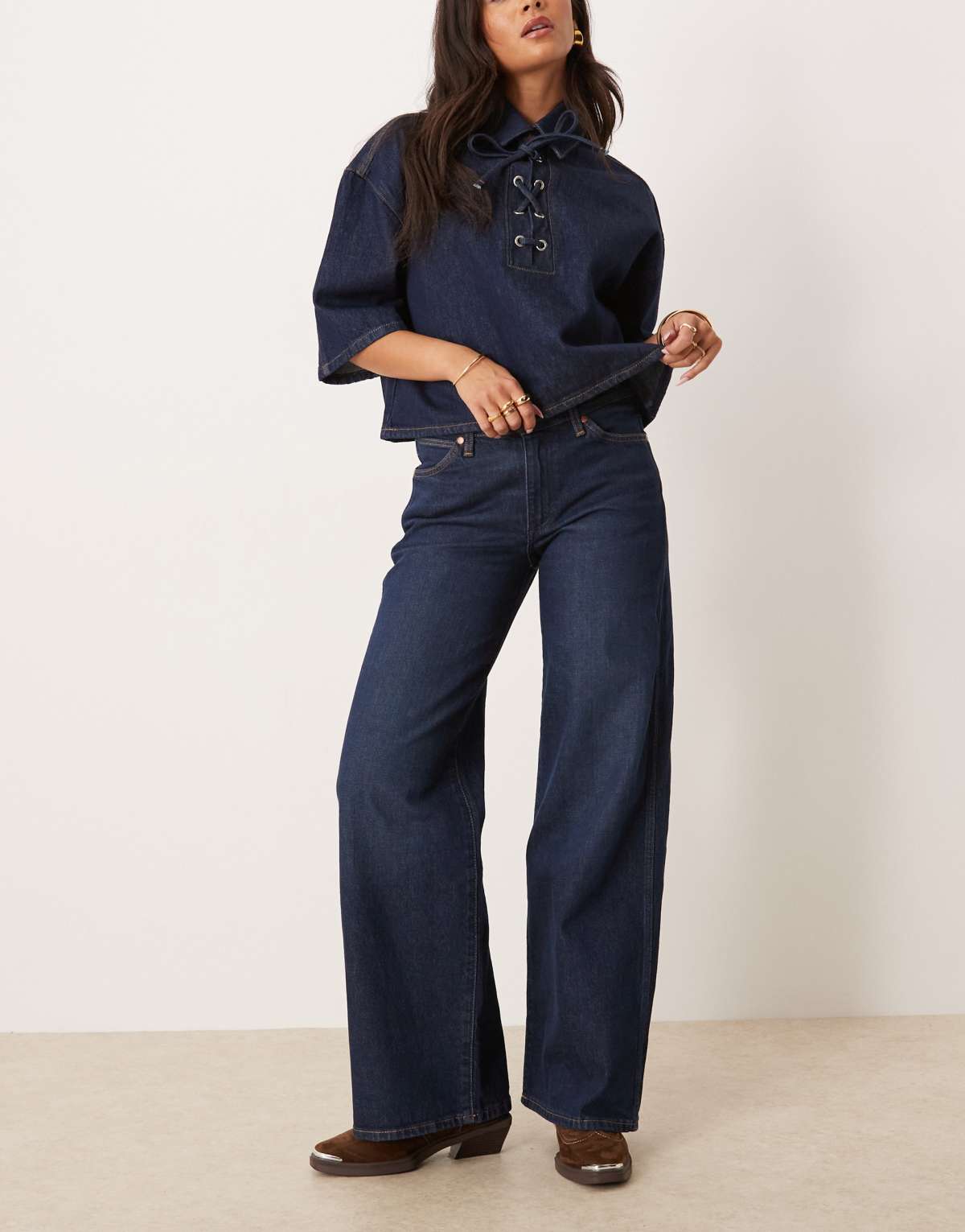 Wrangler wide leg jeans in washed navy