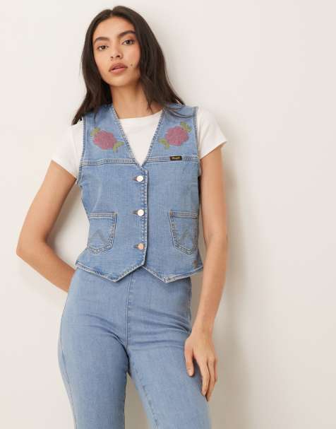 Wrangler x Lainey Wilson – Blå, figursydd kostymväst i denim och cowboystil, del av set - view 1