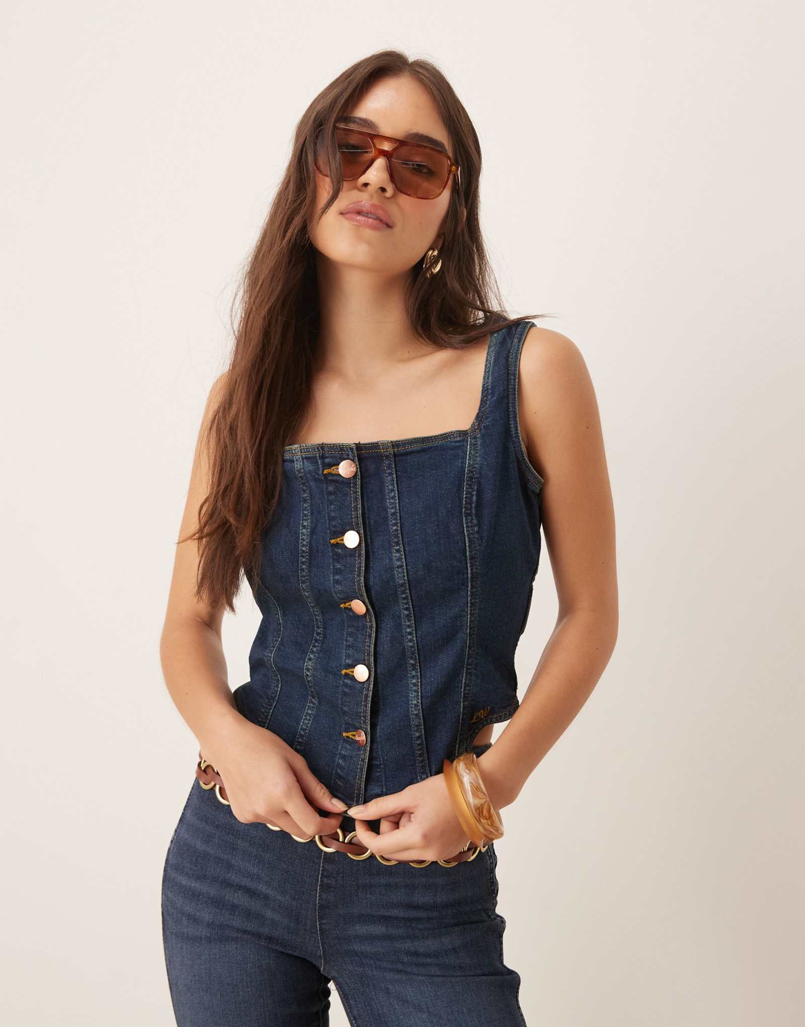 Джинсовый корсетный топ Wrangler x Lainey Wilson темно-синего цвета - часть комплекта