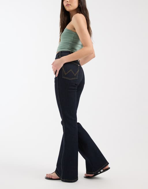 Wrangler x Lainey Wilson flared jeans in indigo, 2 of 5