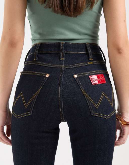 Wrangler x Lainey Wilson flared jeans in indigo, 4 of 5