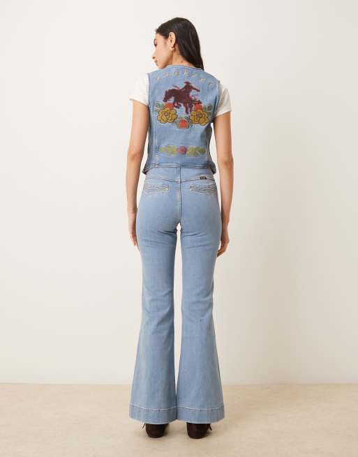 Wrangler x Lainey Wilson - Jeans a zampa elasticizzati blu in coordinato, 2 di 5