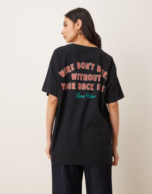 Wrangler x Lainey Wilson oversized cowboy t-shirt in black, 2 of 4
