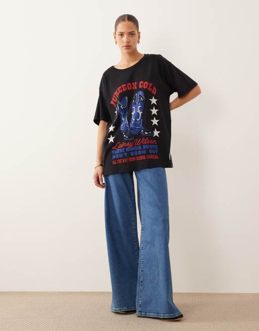 Wrangler x Lainey Wilson – Svart t-shirt i oversize med cowboytryck framtill, 3 av 4