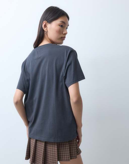 Wrangler X Lainey Wilson T-Shirt mit Grafikprint in Dunkelblau, 4 von 5