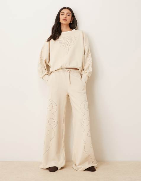 Wrangler x Lainey Wilson - Zachte cowboybroek in ecru, deel van co-ord set - view 1