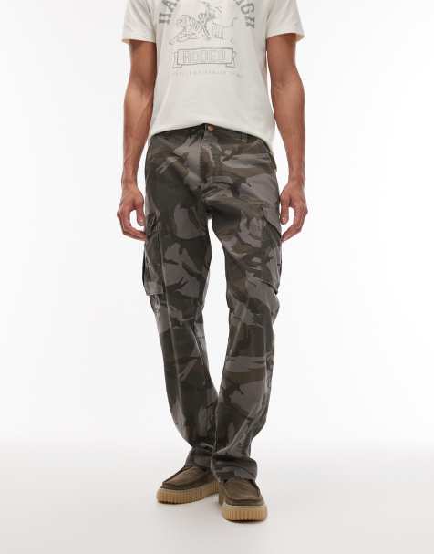 Wrangler x Stranger Things - Cargobukser med grønt camouflageprint - view 1