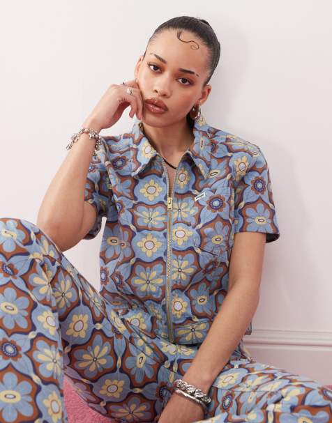 Wrangler zip front top in blue 70s print - view 1