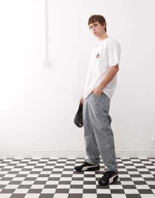 Xlarge Pocket T-shirt With Og Logo