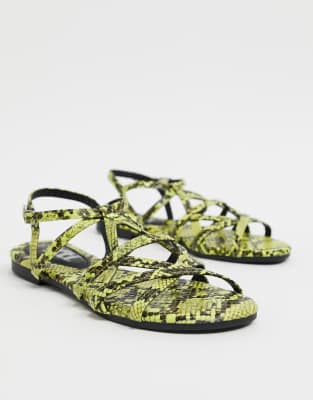 xti flat sandals