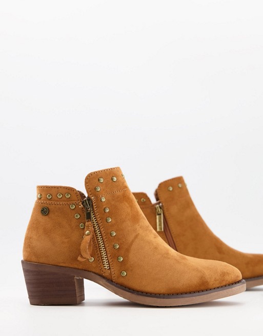 XTI side zip heeled ankle boots in tan