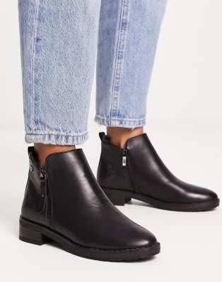 xti ankle boots black