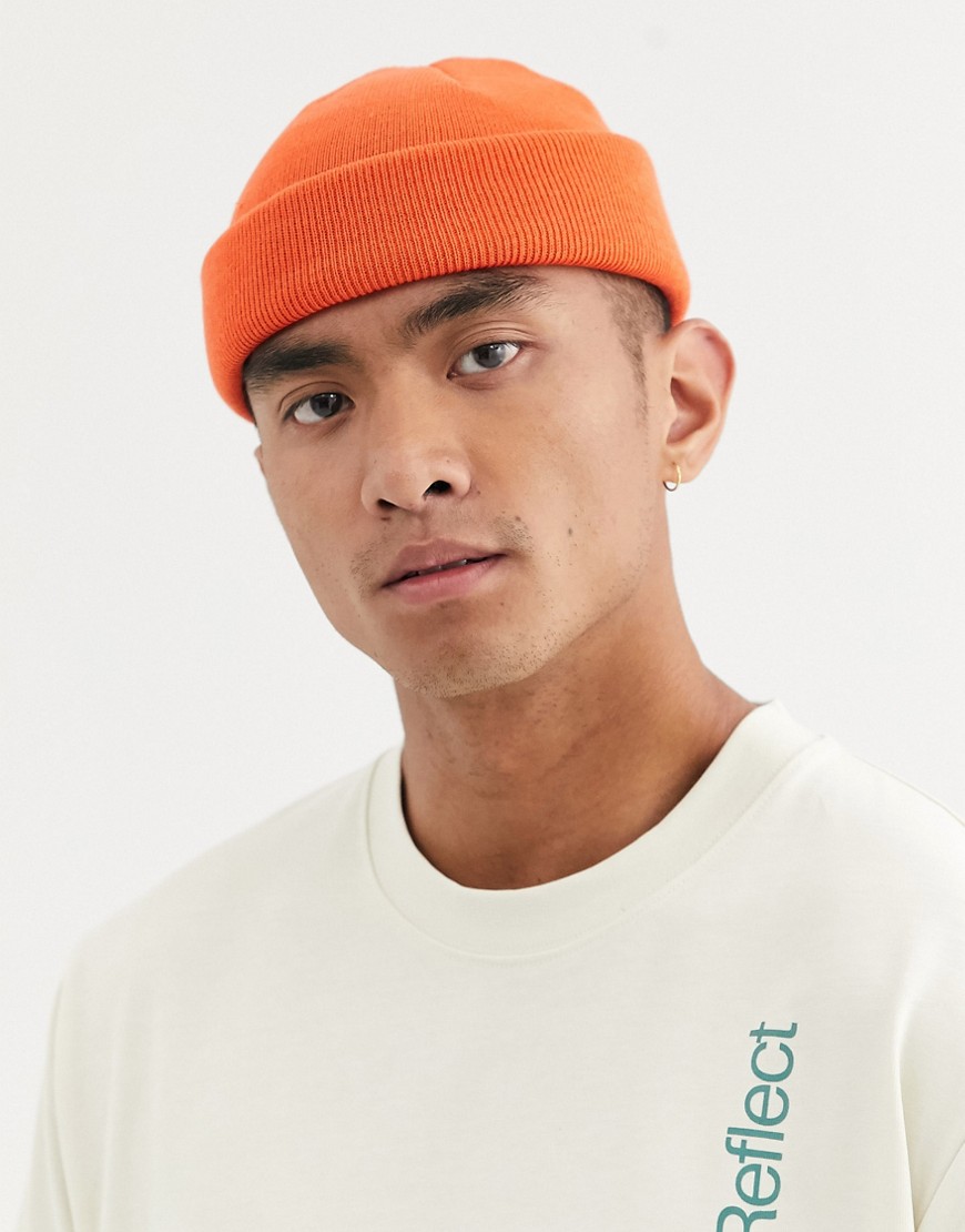 фото Ярко-оранжевая маленькая шапка-бини asos design-оранжевый
