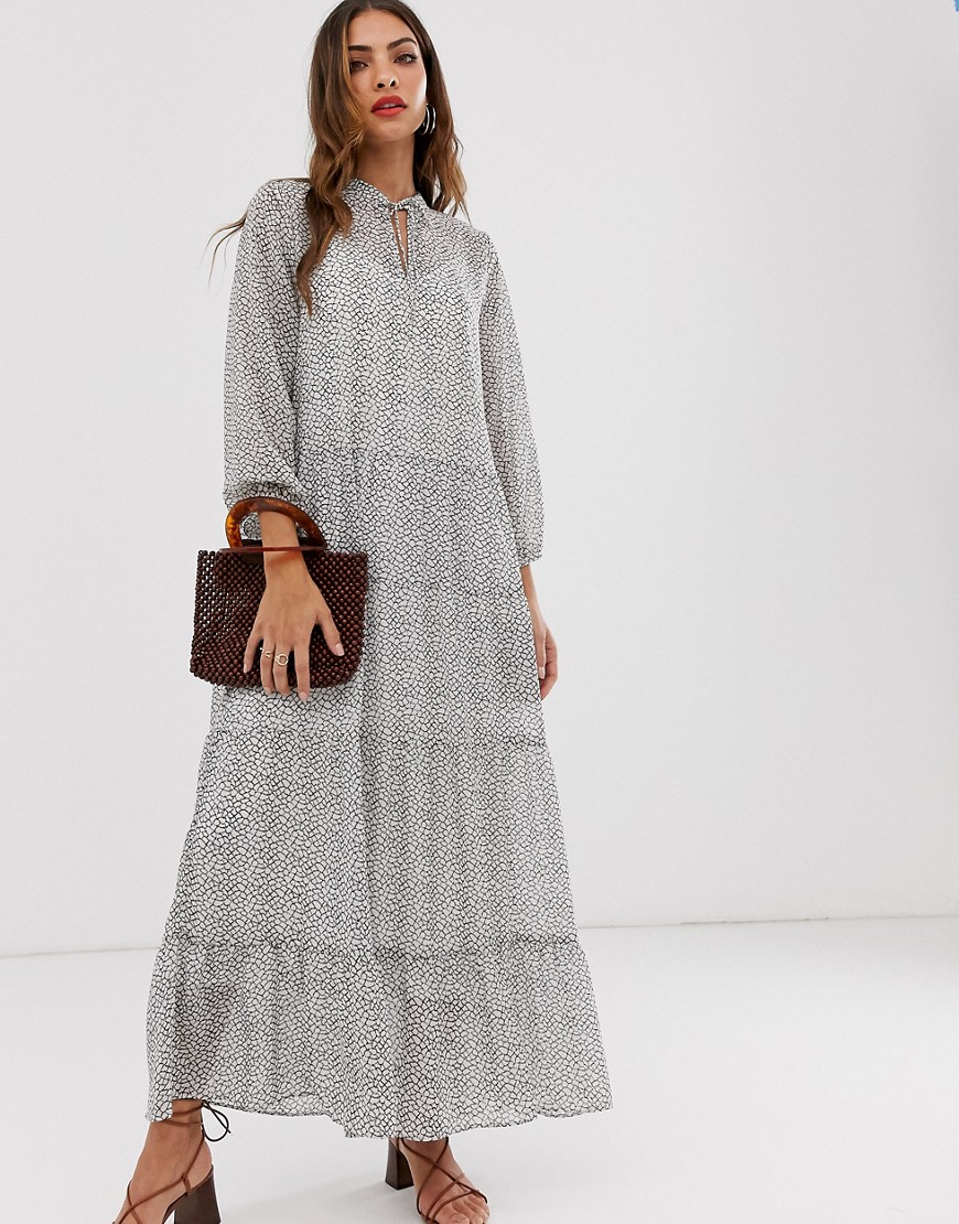 фото Ярусное платье макси с мозаичным принтом vero moda-мульти
