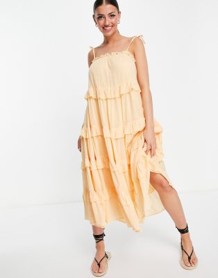 Летние платья  Asos Ярусное пляжное платье миди кремового цвета с оборками River Island-Белый