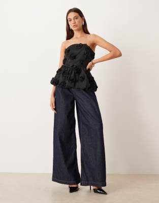 Y.a.s. 3d Floral Applique Bandeau Top In Black