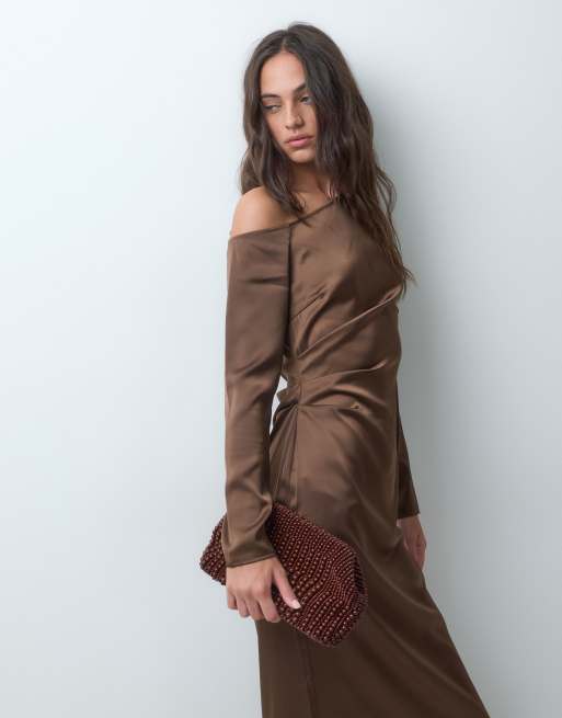 YAS asymmetric off shoulder satin maxi dress in chocolate brown, 2 of 5