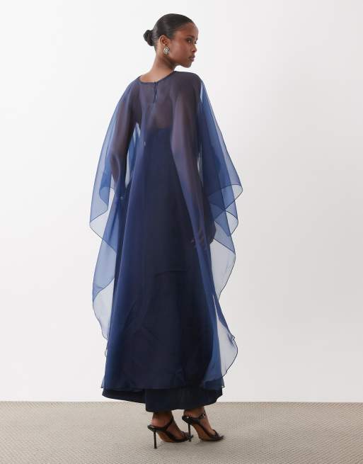 YAS bandeau satin maxiklänning med skir cape i marinblått, 3 av 4