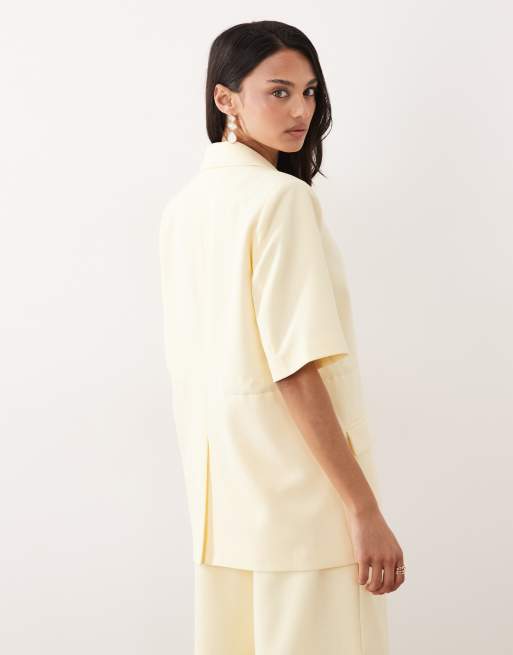 YAS - Blazer d'ensemble habillé à manches courtes et taille froncée - Jaune pâle, 2 de 4