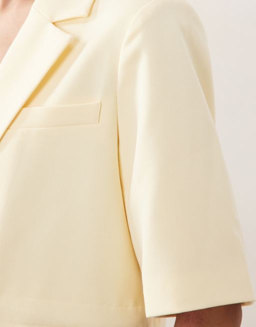 YAS - Blazer d'ensemble habillé à manches courtes et taille froncée - Jaune pâle, 4 de 4