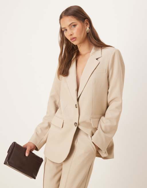 YAS - Blazer oversize color crema con bottoni tartarugati in coordinato