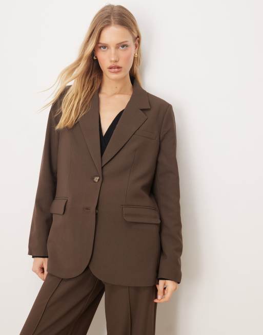 YAS - Blazer oversize marrone cioccolato con bottoni tartarugati in coordinato