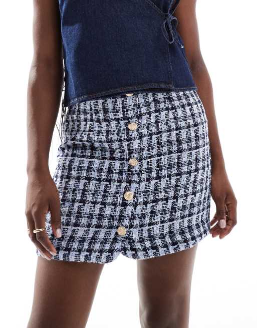 YAS - Bouclé minirok met knoopsluiting voor in blauw geruit
