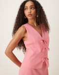 [YAS] YAS bow front detail waistcoat in bubblegum pink (part of a set) 16 Bubblegum