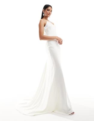 YAS - Bridal - Maxi-Brautkleid aus weißem Satin mit schmalen Trägern und Schleppe