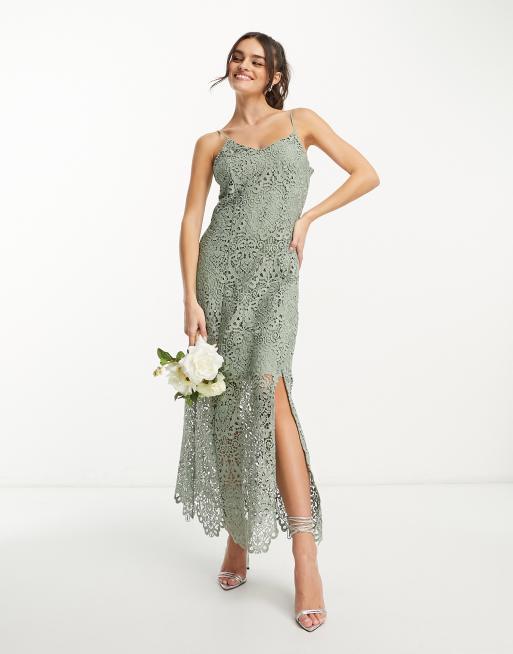 YAS – Bridesmaid – Midi-Bleistiftkleid in Salbeigrün mit Stickerei und Riemchenträgern