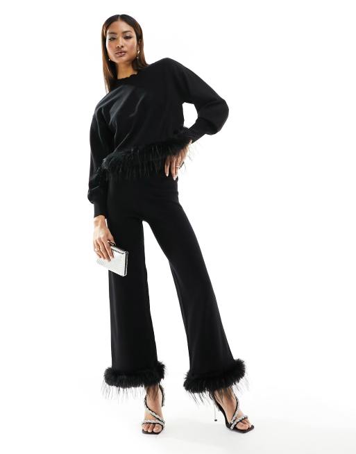 Y.A.S - Broek met wijde pijpen en randen van imitatiebont in zwart, deel van co-ord set