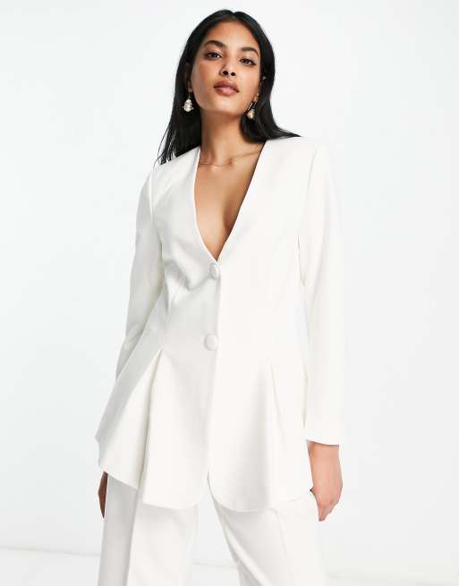 Y.A.S - Bruidskleding - Blazer met open achterkant in wit, deel van co-ord set 