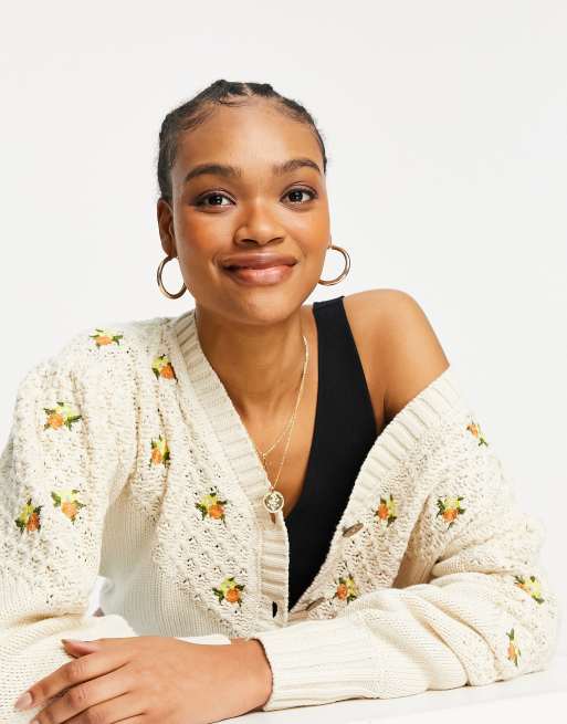 Y.A.S - Cardigan in maglia crema con ricami a fiori