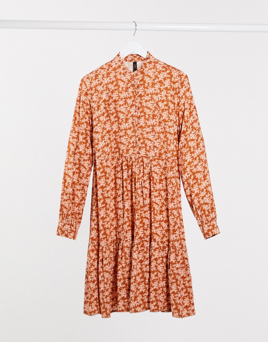 Y.A.S - Carla - Aangerimpelde mini-jurk met print in oranje-Geel