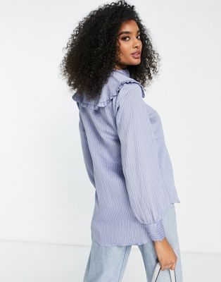 Chemises et blouses YAS - Chemise à col oversize - Bleu pâle