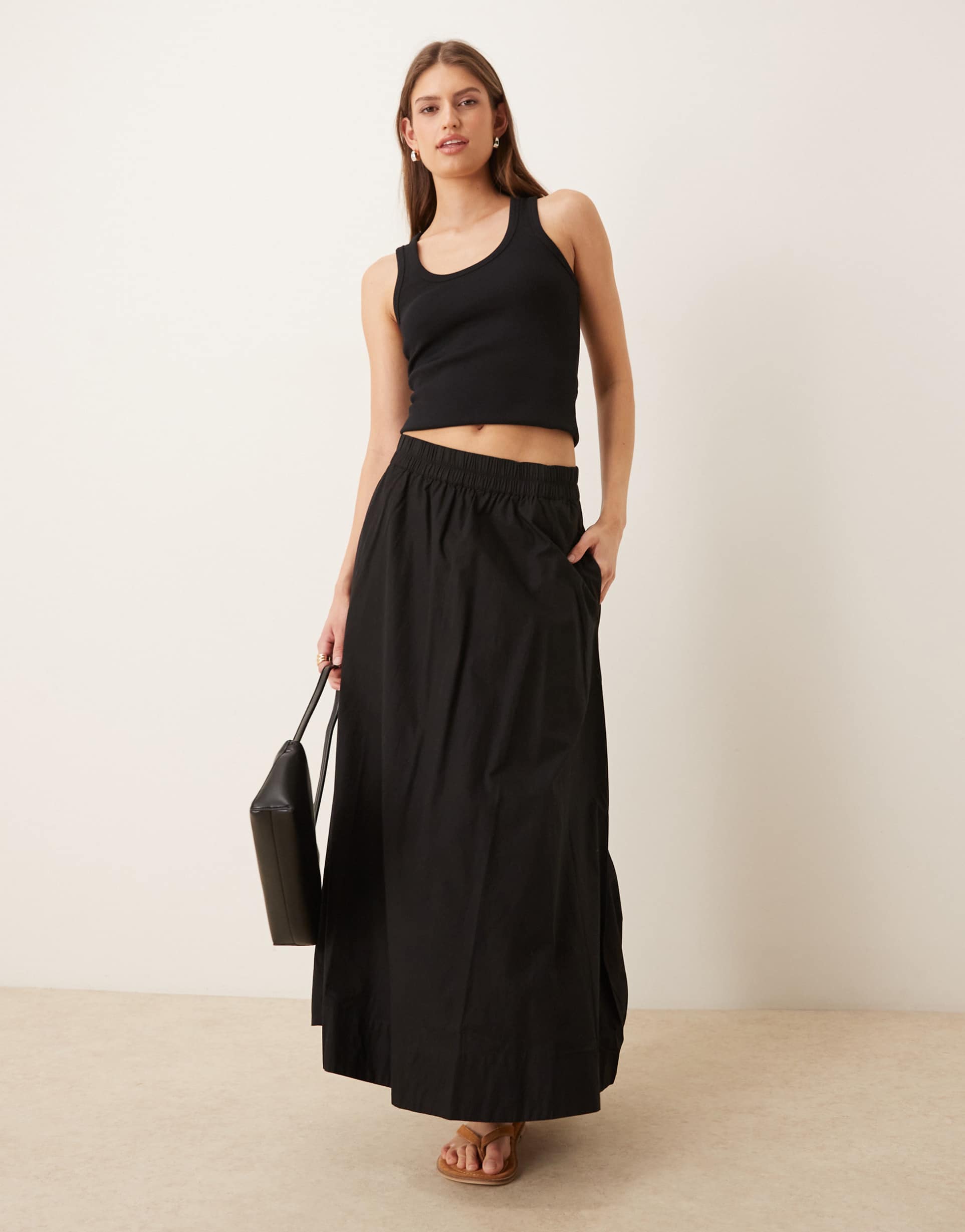 yas cotton poplin volume maxi skirt in black
