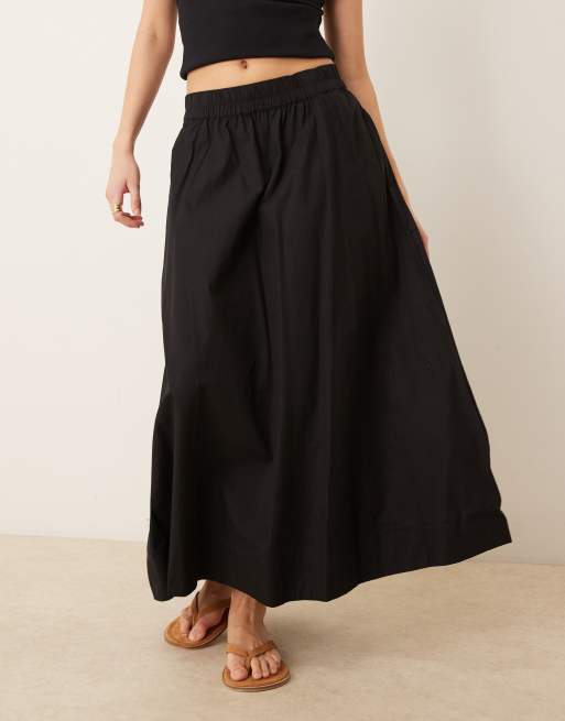 YAS cotton poplin volume maxi skirt in black, 2 of 5